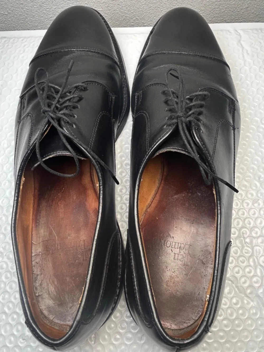 Allen Edmonds Cap Toe Dress Shoes Men's Size 12B Black Leather Oxford Classic
